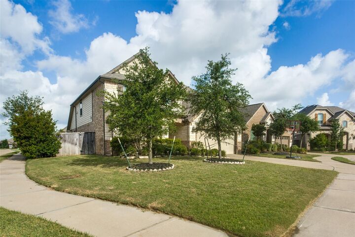 Property Photo:  4810 Addison Forest Trail  TX 77494 