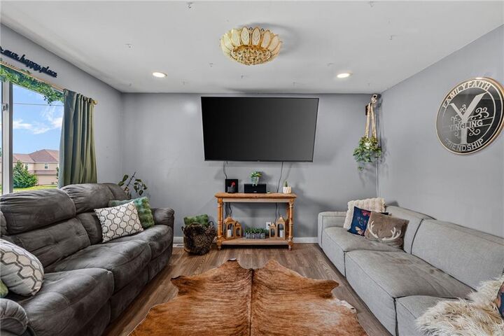 Property Photo: 847 E Pinewood Street KS 66030