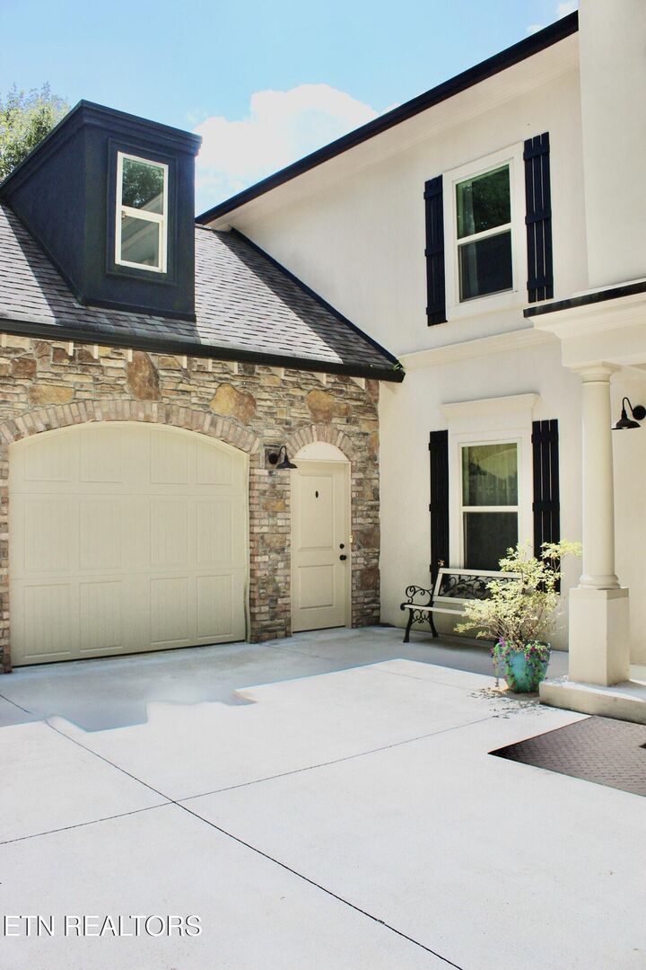 Property Photo:  405 Beard Valley Rd  TN 37807 