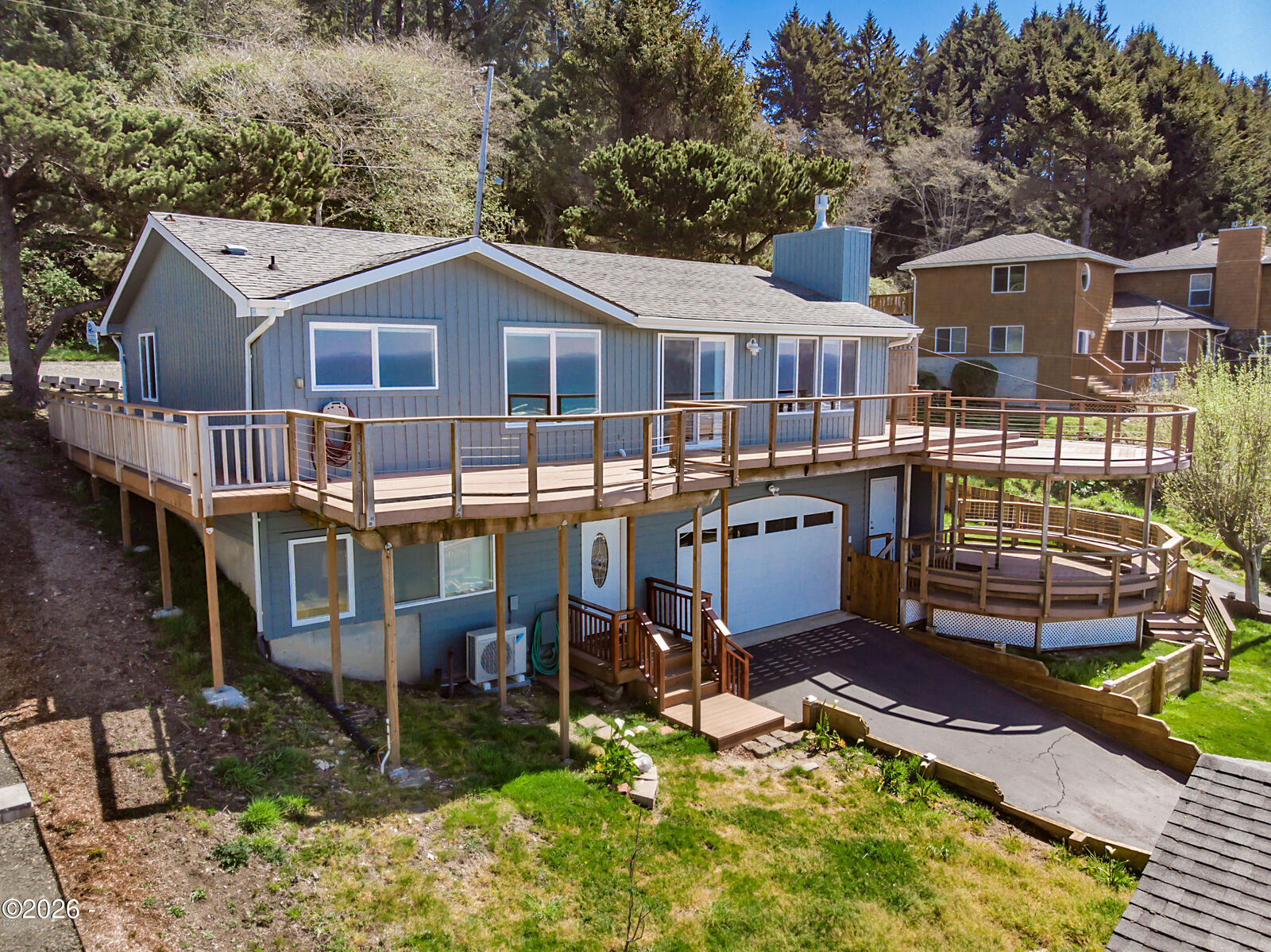 Property Photo:  1935 NE 69th Street  OR 97367 