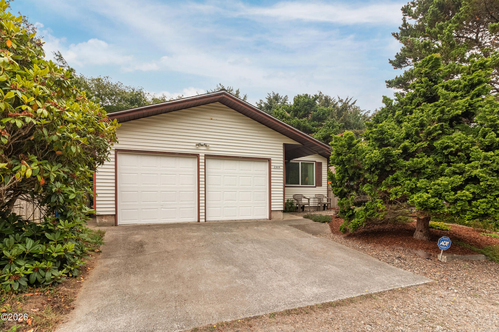 Property Photo: 2305 NW Keel Ave Avenue OR 97367