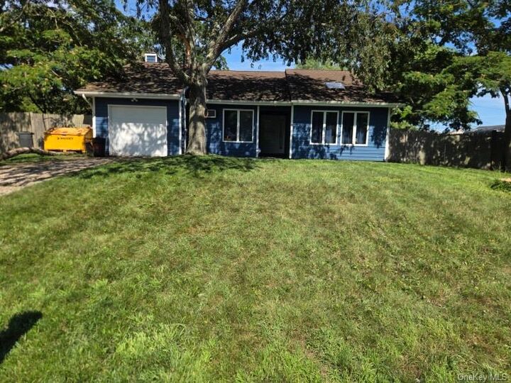 Property Photo: 81 Cranberry Drive NY 11951