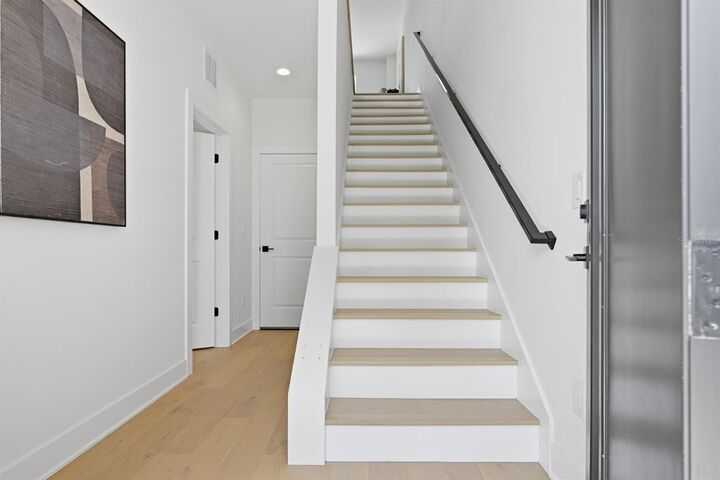 Property Photo: 310 W Columbus Drive 3 FL 33602