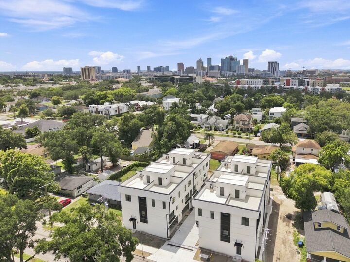 Property Photo:  310 W Columbus Drive 3  FL 33602 