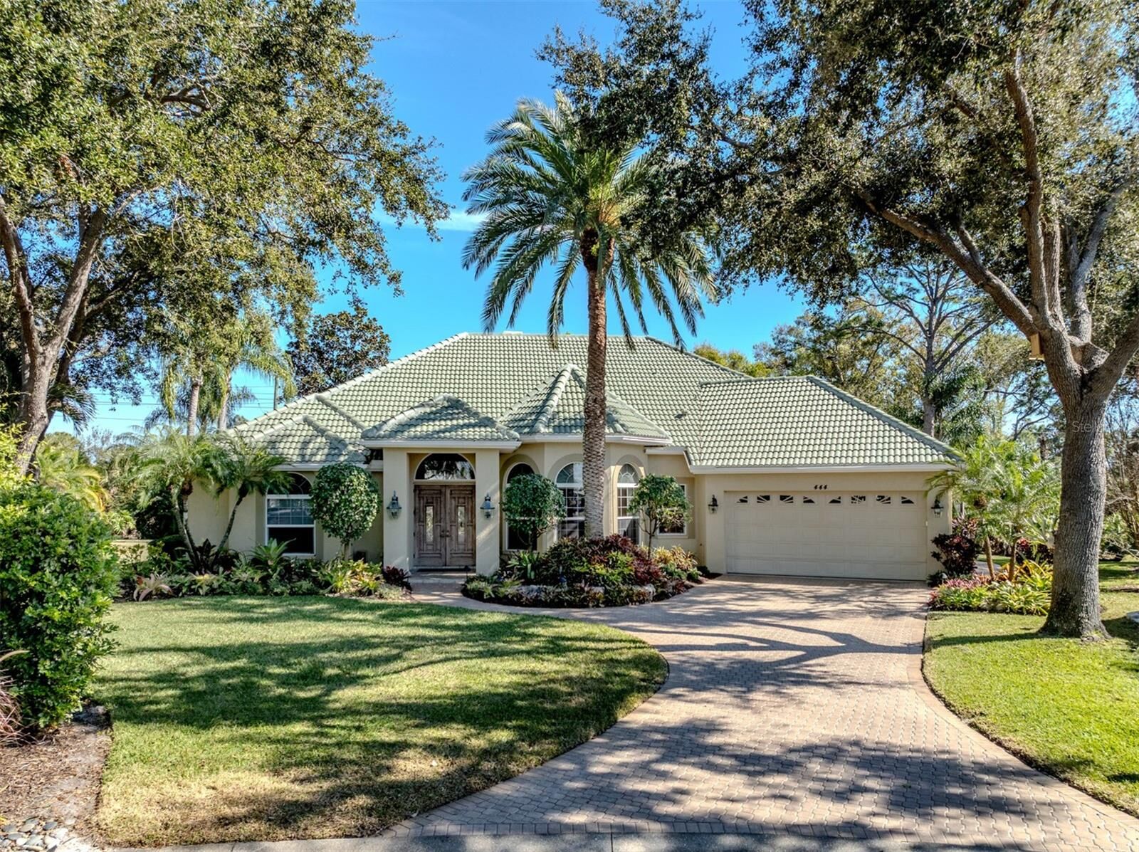 Property Photo:  444 Tremingham Way  FL 34293 