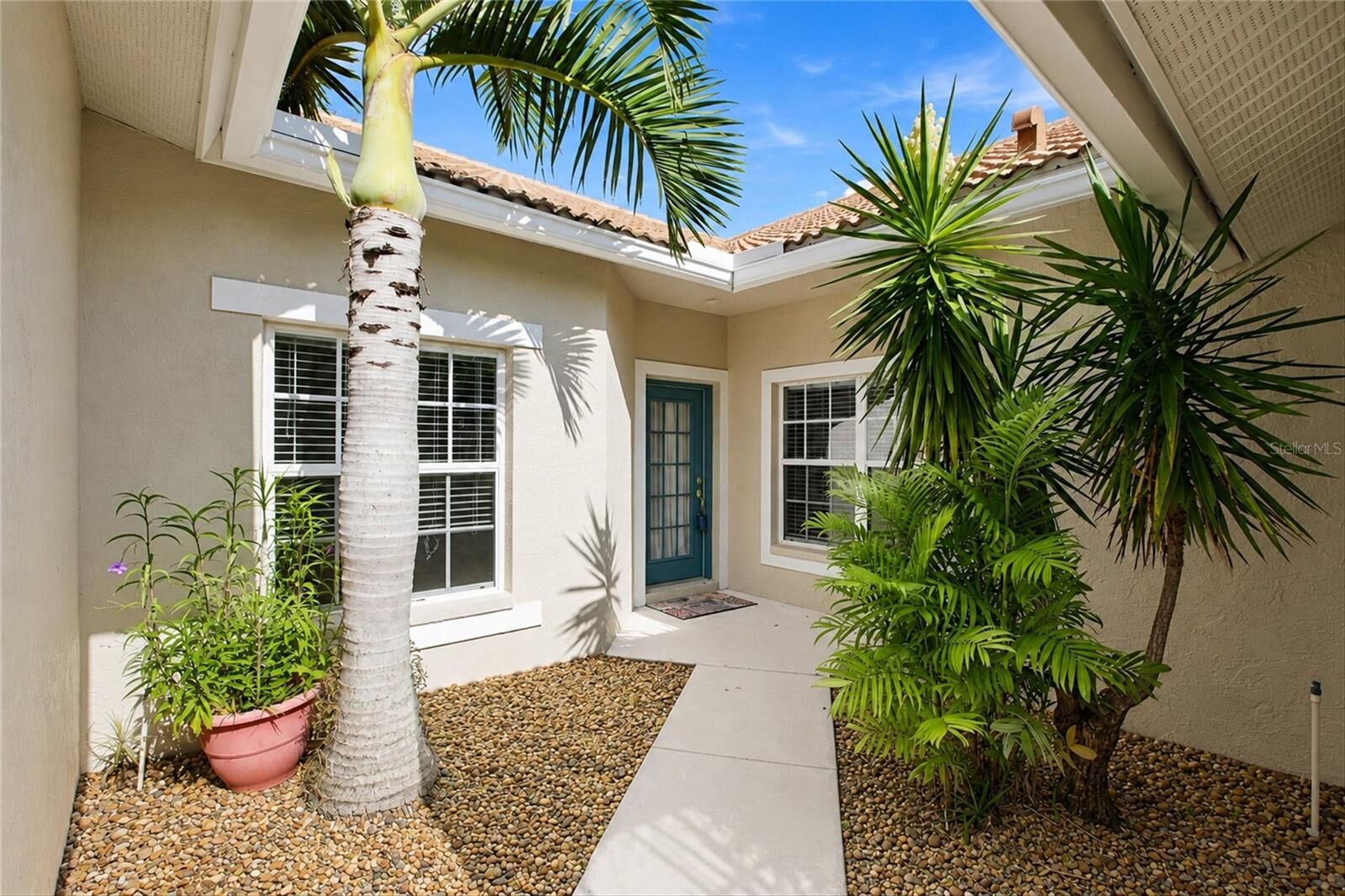 Property Photo: 1814 San Silvestro Drive FL 34285