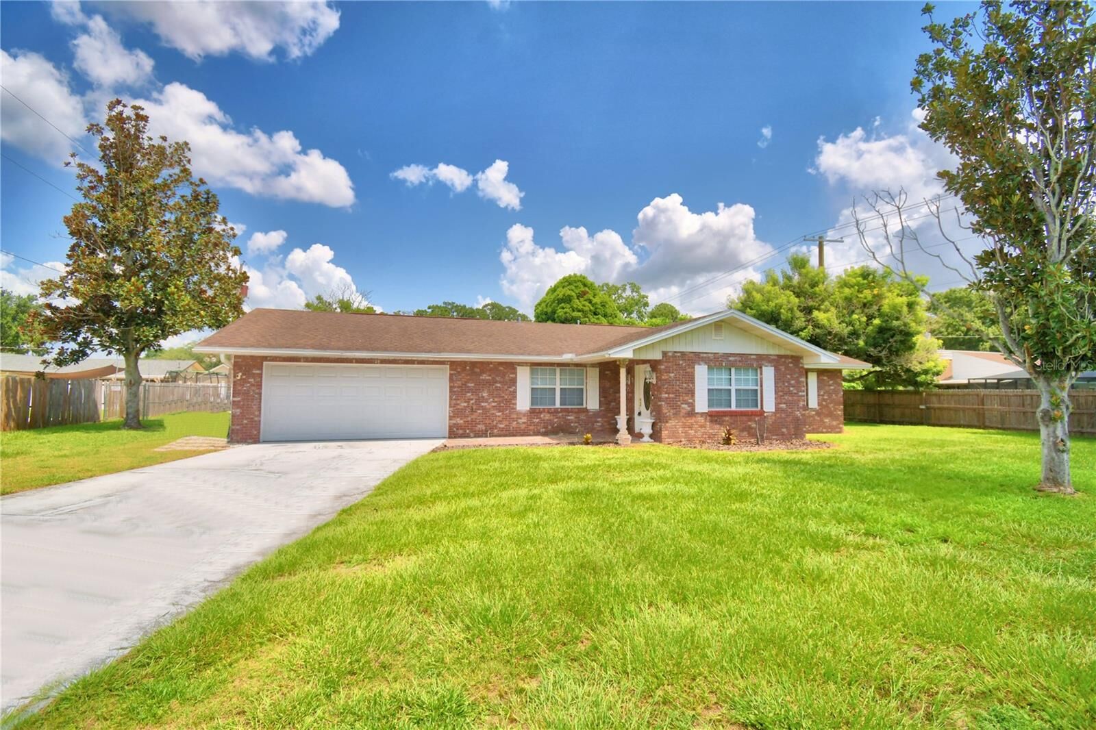 Property Photo: 1206 Susan Lane FL 33823