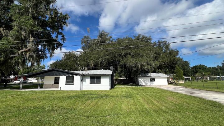 Property Photo:  3603 Publix Road  FL 33810 