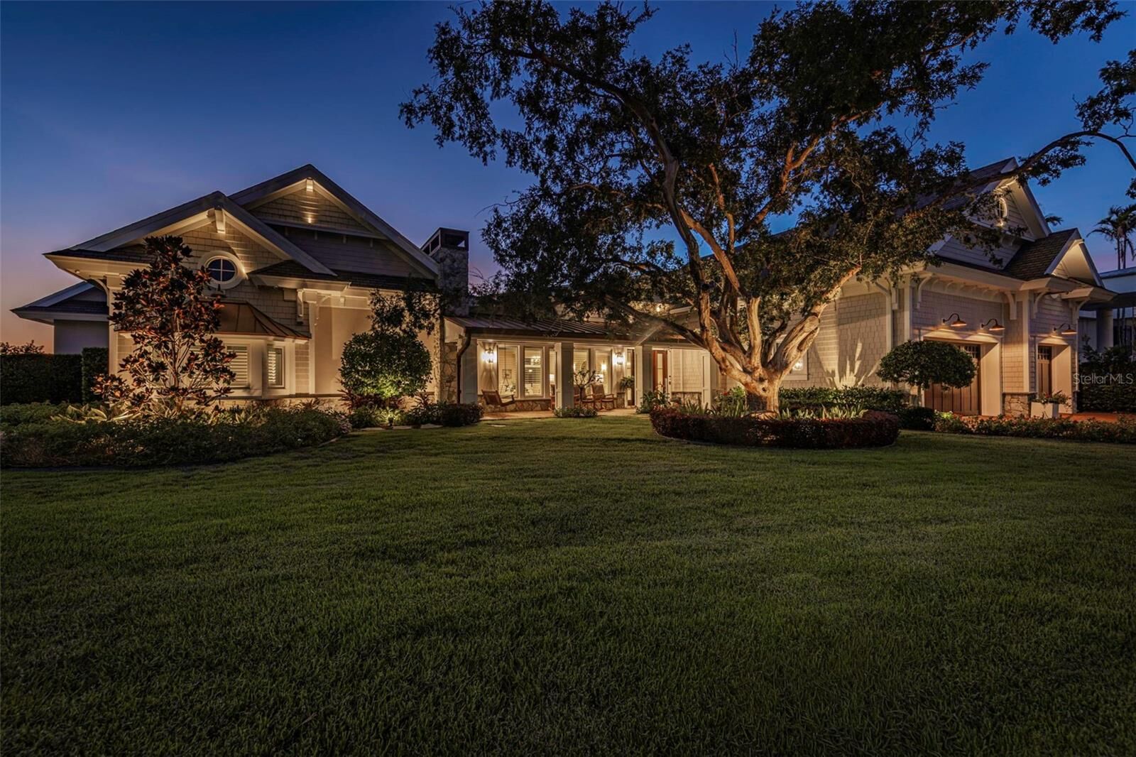 Property Photo:  1744 Santa Barbara Drive  FL 34698 