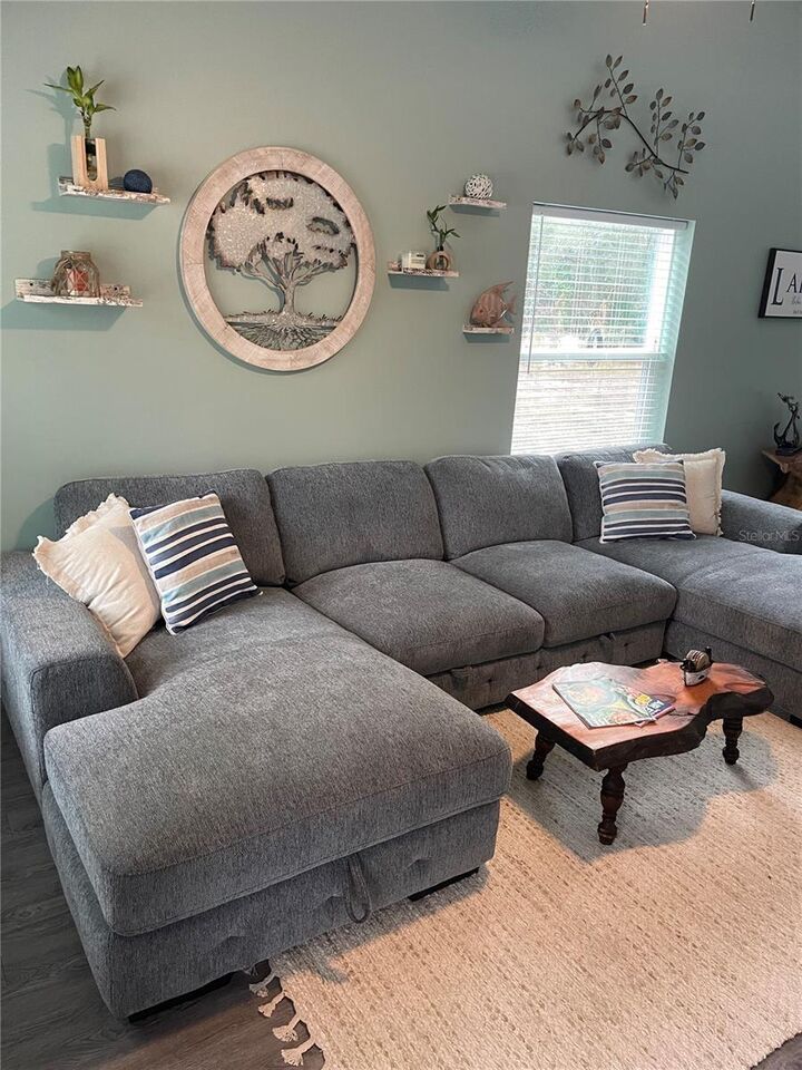 Property Photo:  24252 NE 152nd Lane  FL 32134 