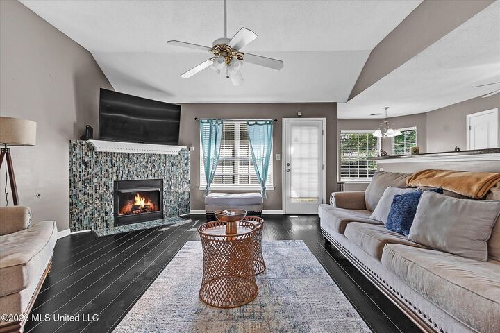 Property Photo:  7274 Durango Drive  MS 38637 