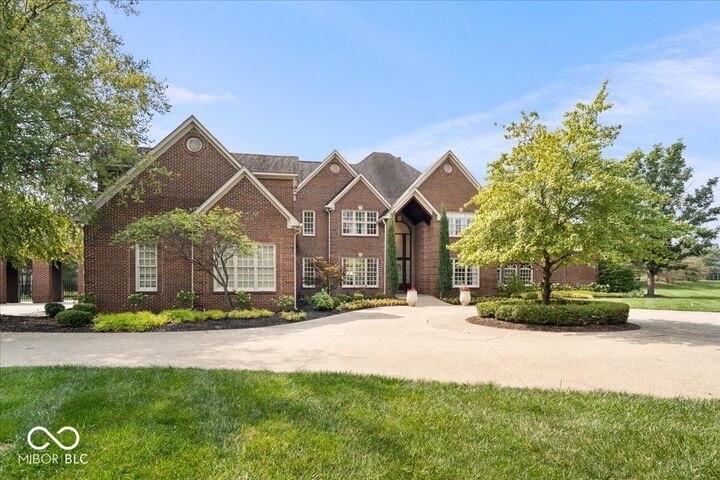 Property Photo:  3555 Sedgemoor Circle  IN 46032 