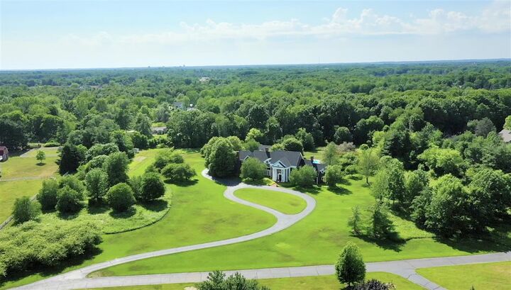Property Photo:  560 Saddlebrook Drive  MI 49301-9505 