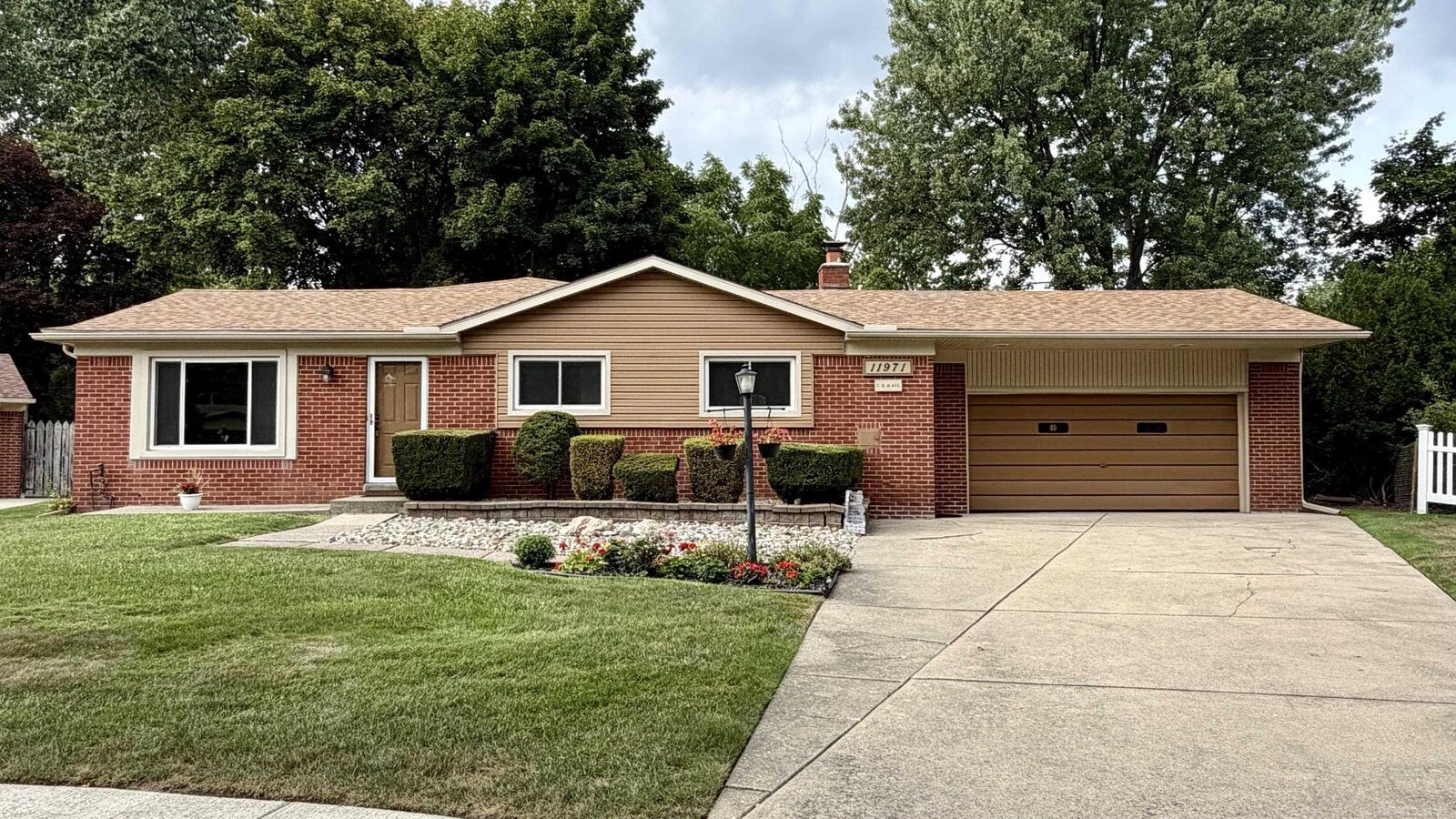 Property Photo: 11971 Fairview Drive MI 48312