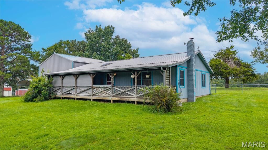 Property Photo:  25740 Indianapolis Drive  MO 63764 
