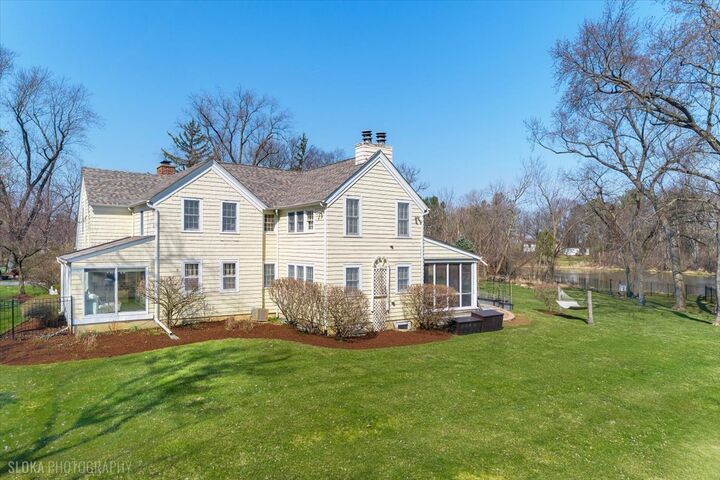 Property Photo:  26048 W Cuba Road  IL 60010 