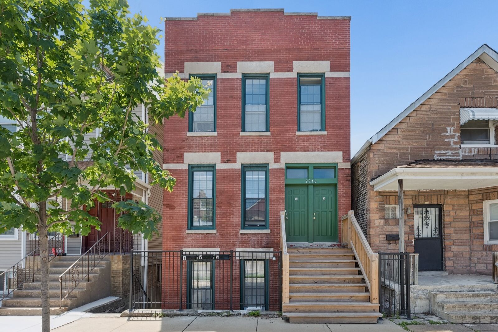 Property Photo: 2946 S Loomis Street IL 60608