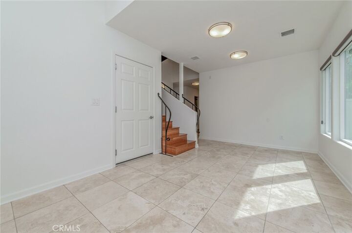 Property Photo:  5076 Bordeaux Ave  CA 92602 