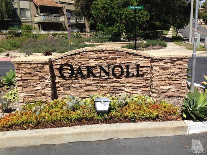 Property Photo: 245 Oakleaf Drive 104 CA 91360