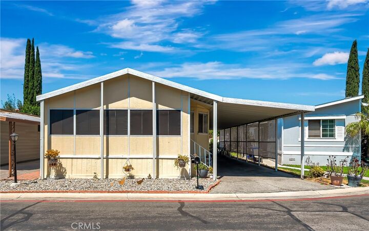 Property Photo:  27361 Sierra Hwy 23  CA 91351 