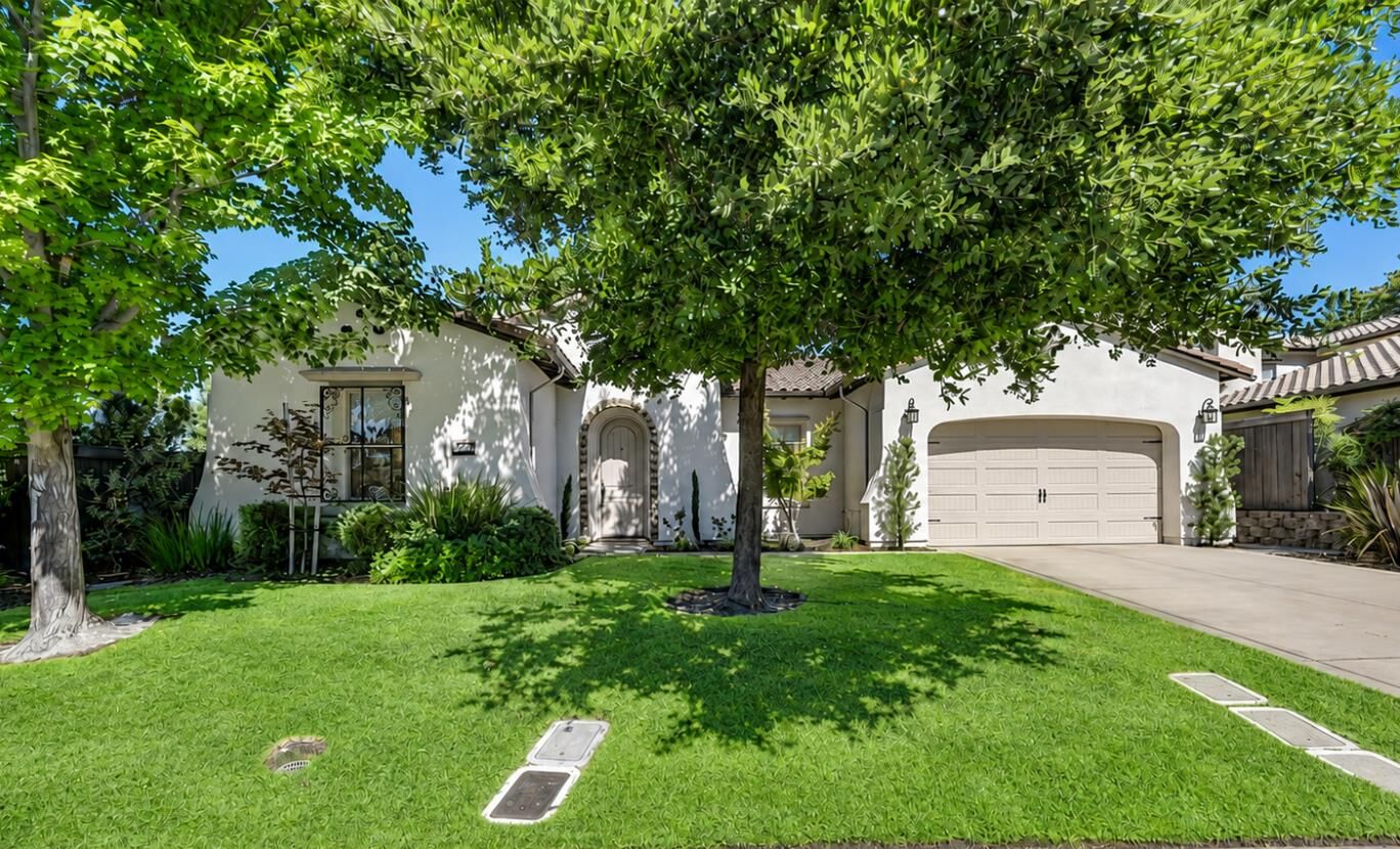 Property Photo: 2064 Impressionist Way CA 95762