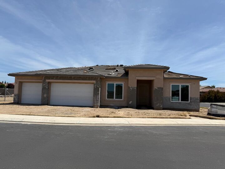 Property Photo:  311 Via Sophia  CA 95361 