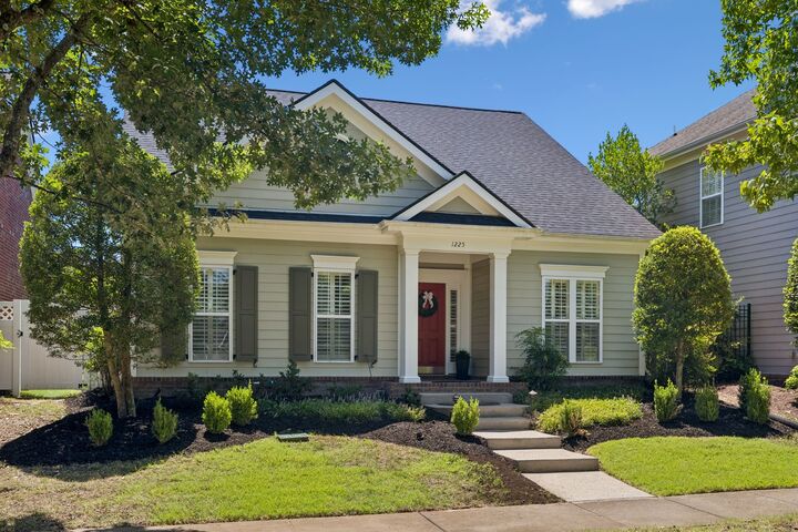 Property Photo:  1225 Stoney Point Ln  TN 37067 