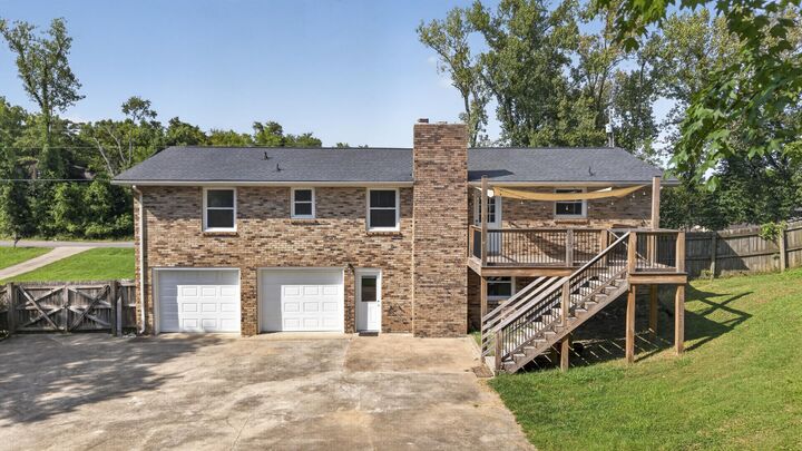 Property Photo:  713 Hillbrook Dr  TN 37122 