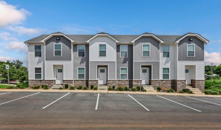 Property Photo: 919 Martin St A1 TN 37040