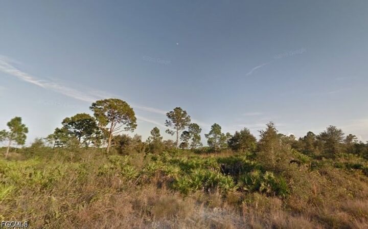 Property Photo: 1110 Fitch Avenue FL 33972