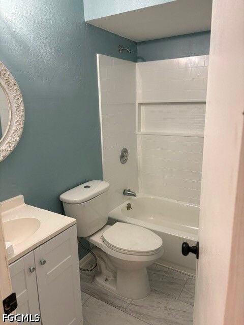 Property Photo:  2905 Santa Barbara Boulevard  FL 33914 