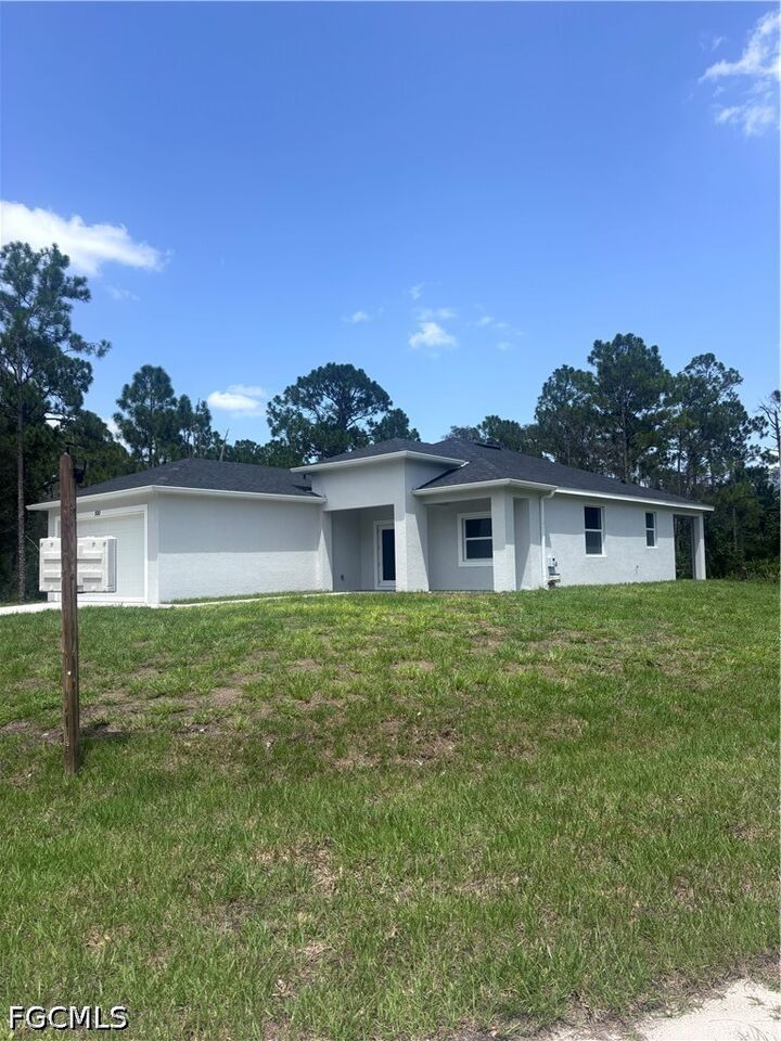 Property Photo: 500 Ladd Street FL 33974