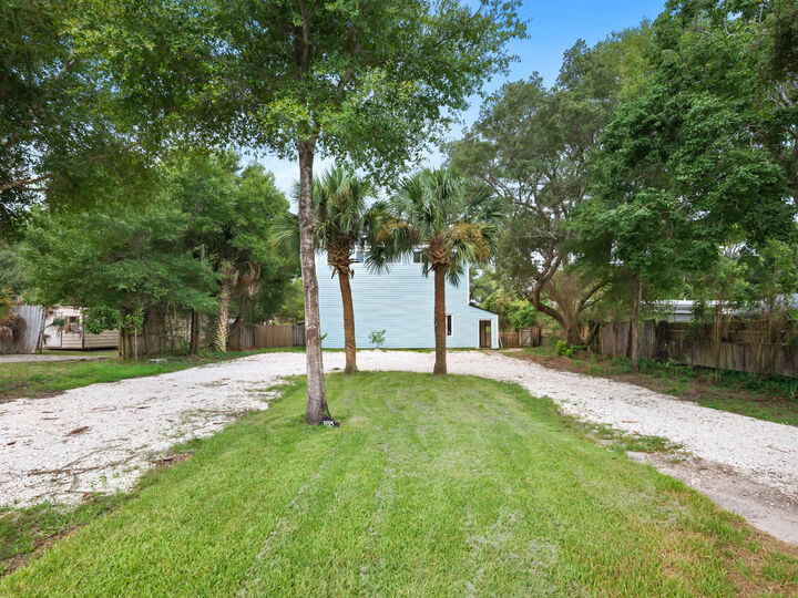 Property Photo:  1825 Wheeler Road  FL 32563 