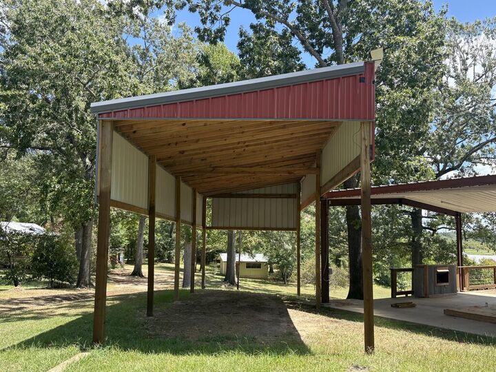 Property Photo: 186 County Road 4804 E TX 75929
