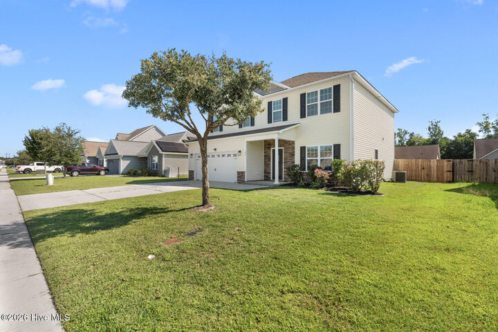 Property Photo: 706 Radiant Drive NC 28546