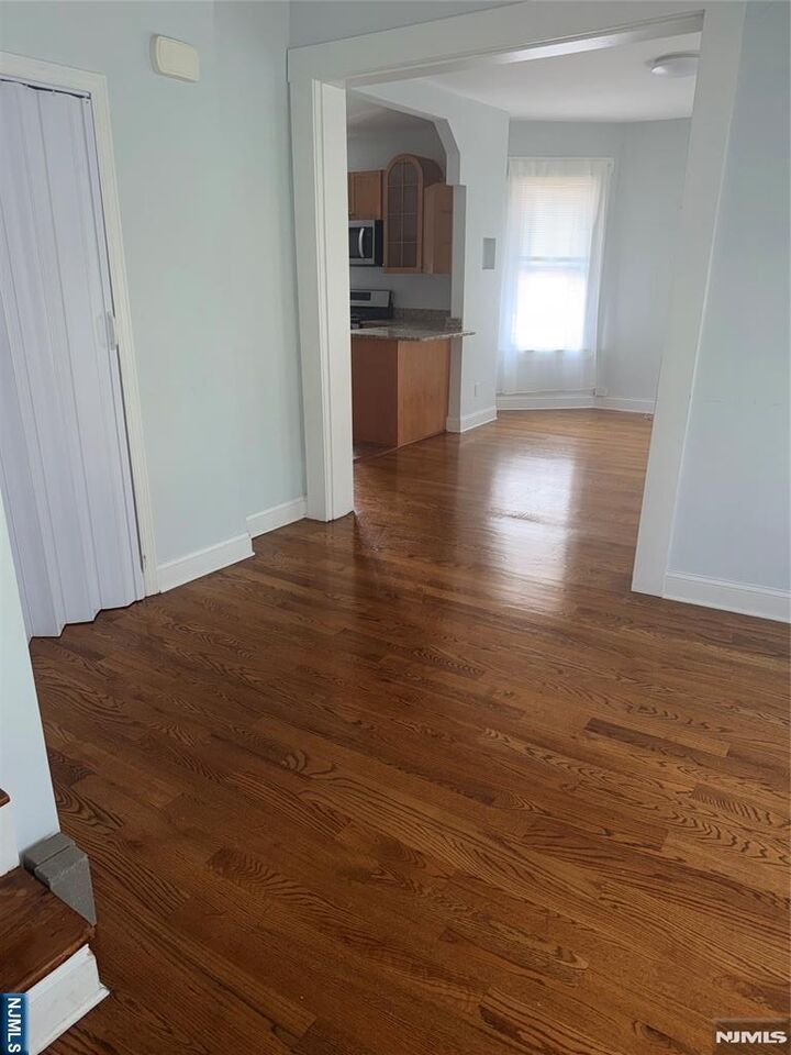 Property Photo:  338 Beech Street 2  NJ 07032 