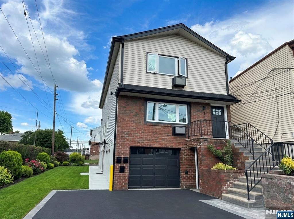 Property Photo:  219 Cliff Street G  NJ 07010 