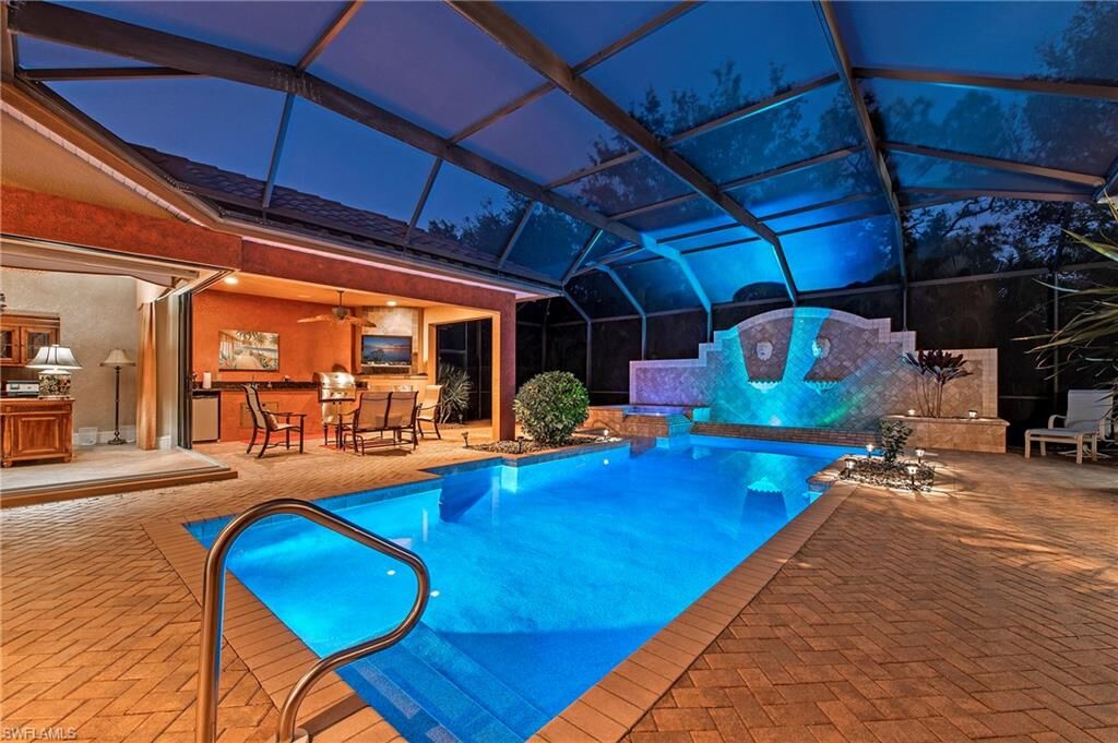 Property Photo: 967 Tivoli Dr FL 34104