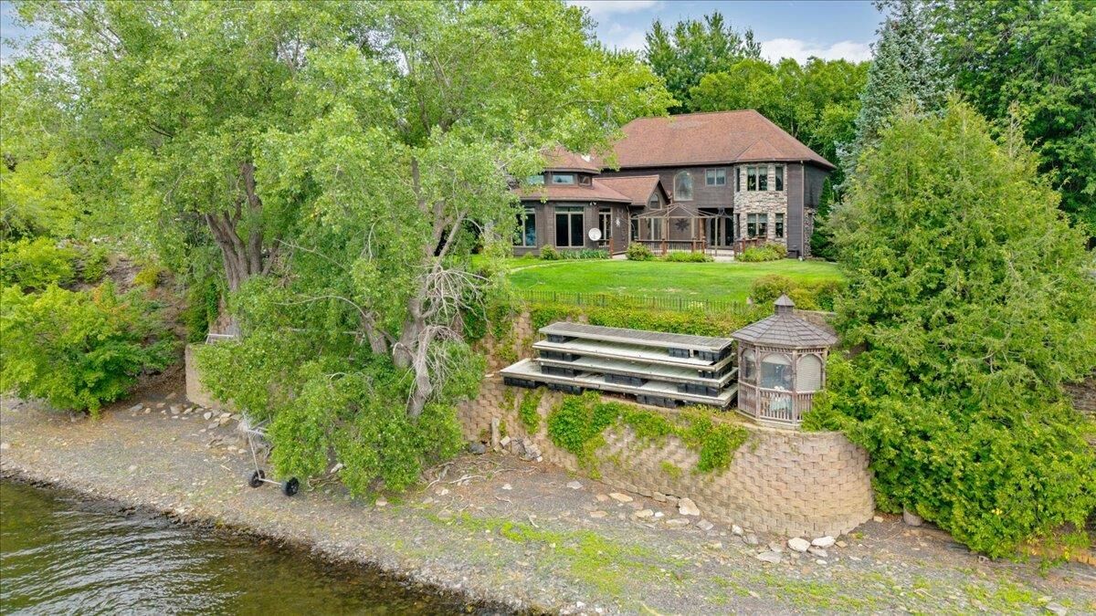 Property Photo:  1398 Blockhouse Point Road  VT 05474 