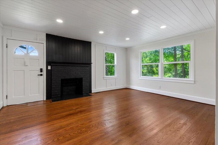 Property Photo:  117 Thirteenth Street NW  VA 24301 