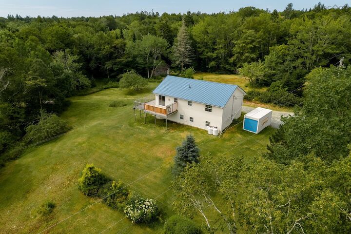 Property Photo: 359 Myra Road NS B3E 1G2