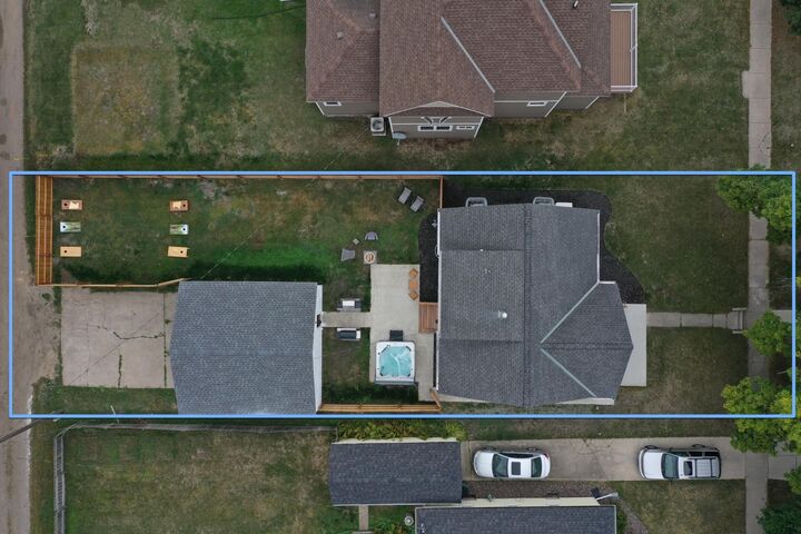 Property Photo:  27 Division Street N  MN 56222 