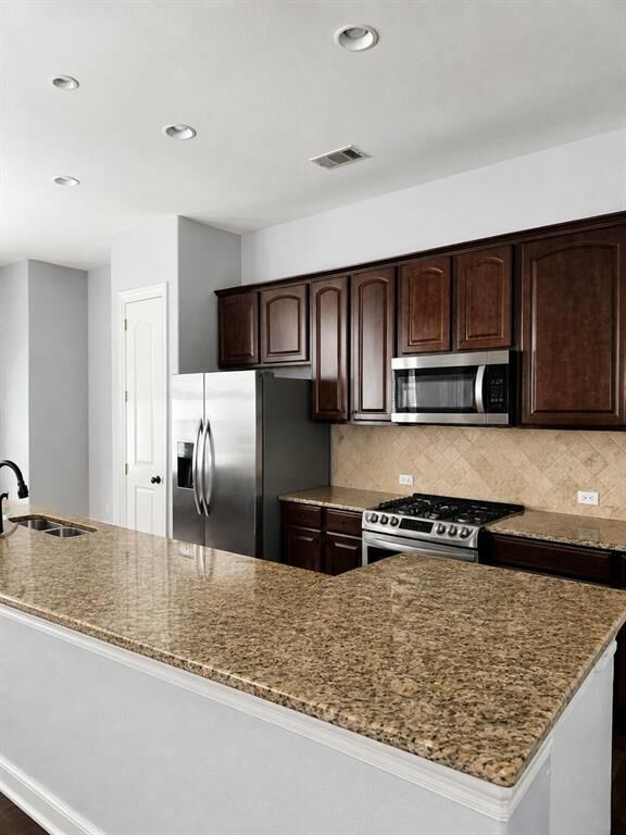 Property Photo: 627 Senda 58 TX 75039