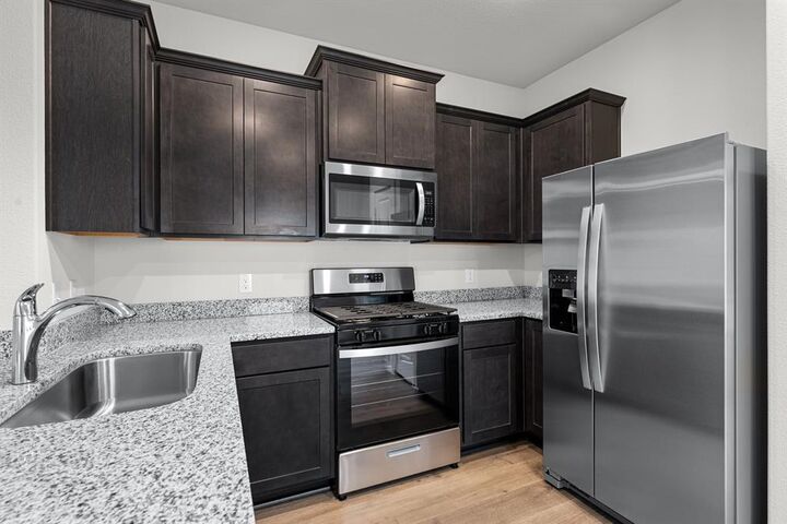 Property Photo:  3917 Starry Night Cove  TX 75092 