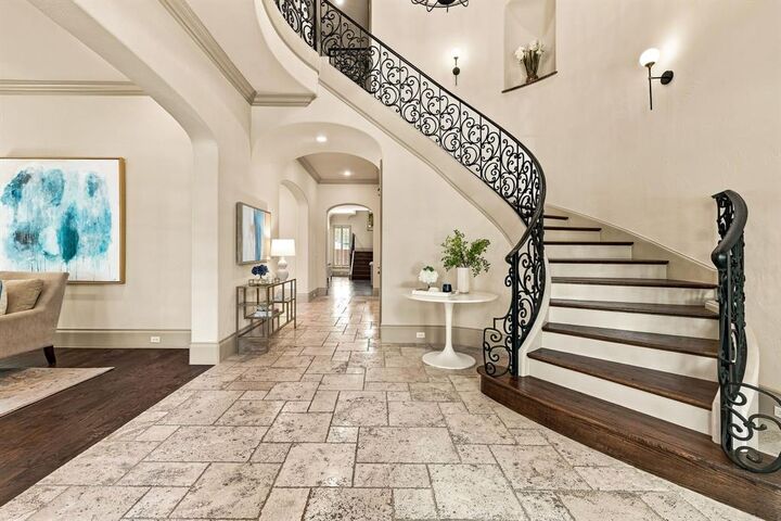 Property Photo: 4125 Shenandoah Street TX 75205