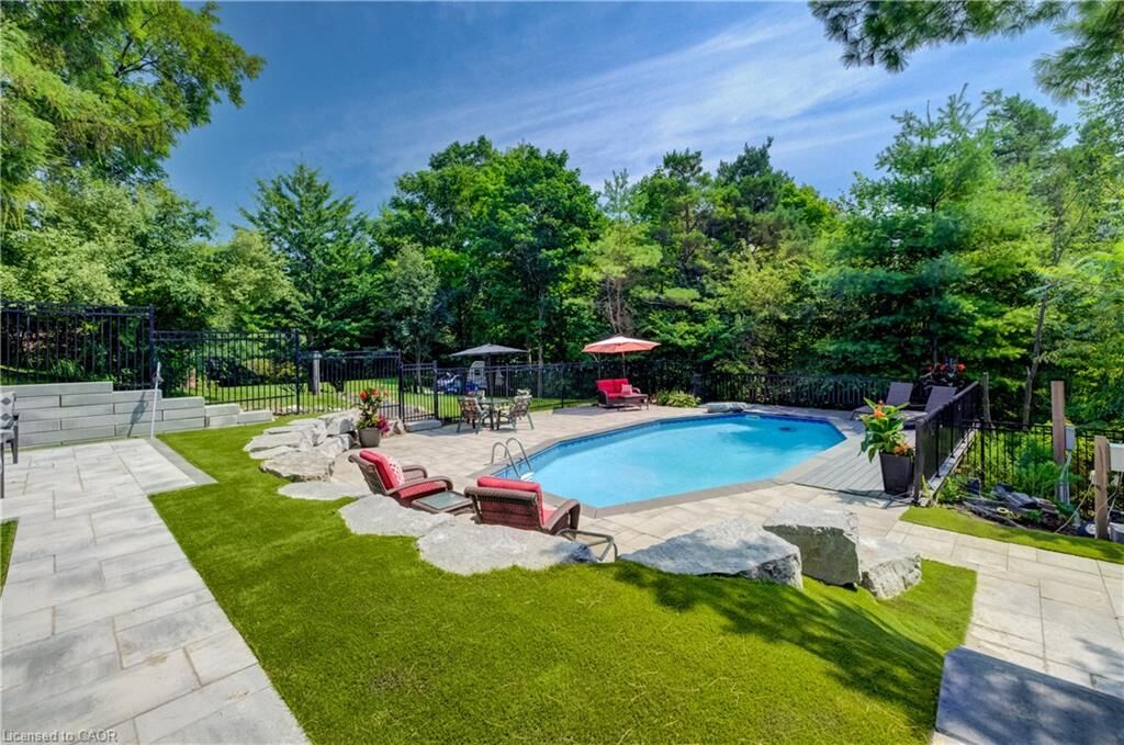 Property Photo: 7664 Maltby Road E ON N0B 2J0