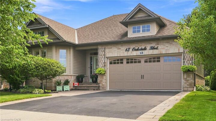 Property Photo:  13 Oakdale Boulevard  ON L0R 2A0 