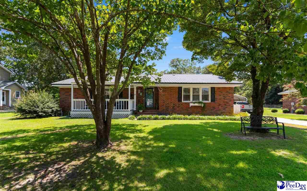 Property Photo: 414 Chatham Place SC 29501