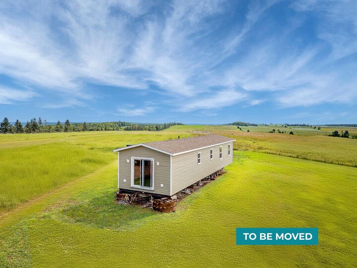 978 Appin Road — photo 1