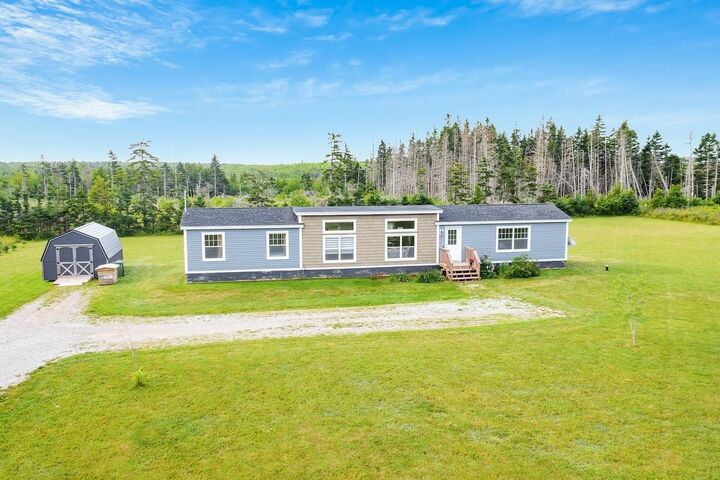 Property Photo: 12693 Northside Road PE C0A 2B0